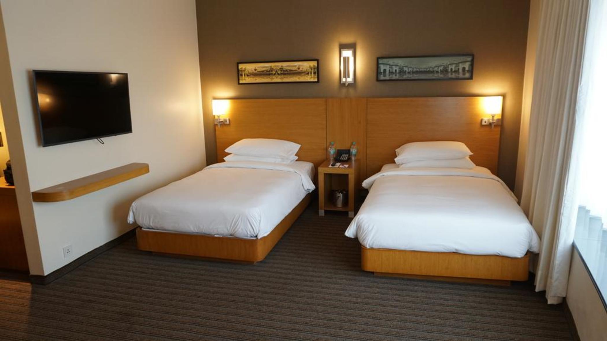 Hyatt Place Hyderabad Banjara Hills Екстер'єр фото A room at the hotel